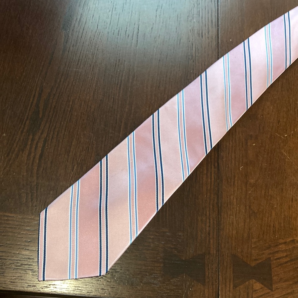 Jones New York Pink tie with blue stripes